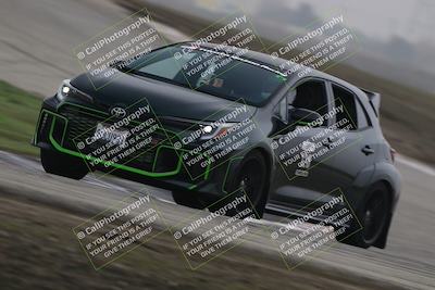 media/Nov-28-2025-Speed SF (Fri) [[b9fcb3577c]]/Green/Session 3 (Outside Grapevine)/